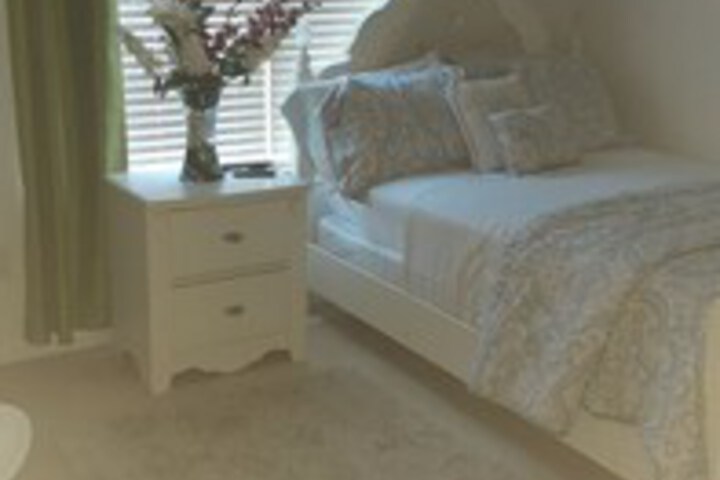 Room 33 of 64