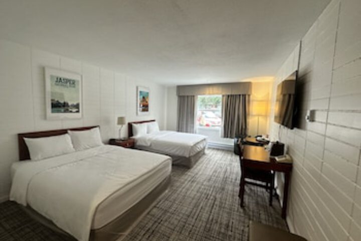 Room 10 of 81