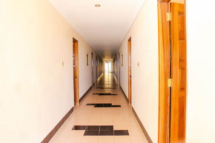 Ballroom/Hall 30 of 37