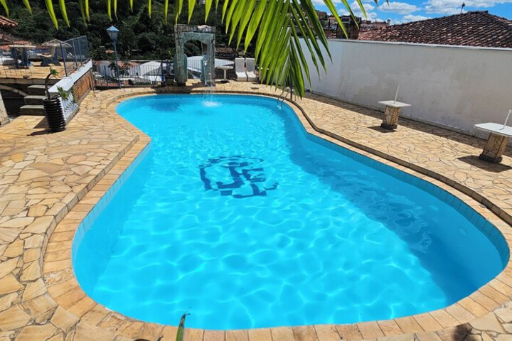 Pool 30 of 67