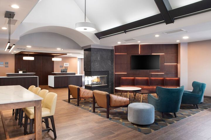 Hotel Lobby