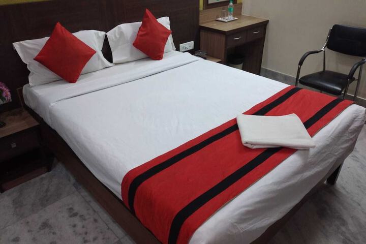 Room 14 of 24
