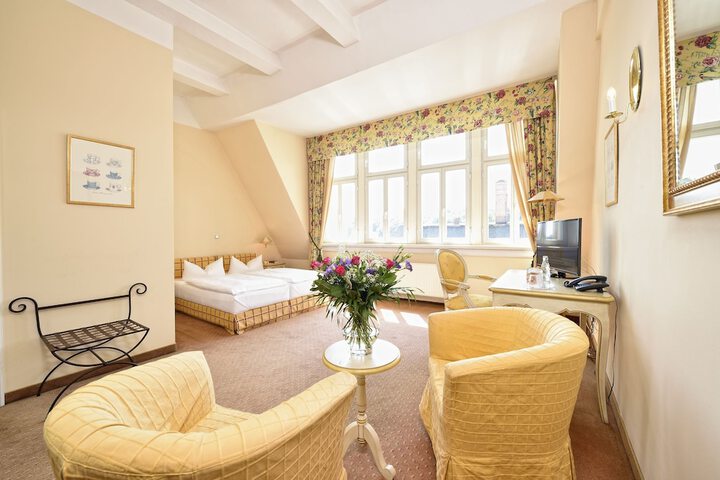 Room 9 of 56
