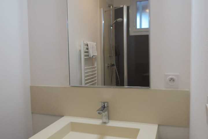 Room 46 of 92