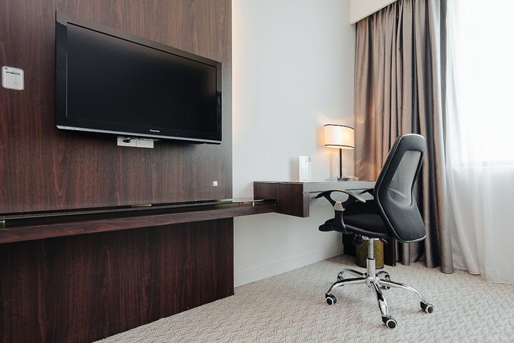 Room 46 of 148