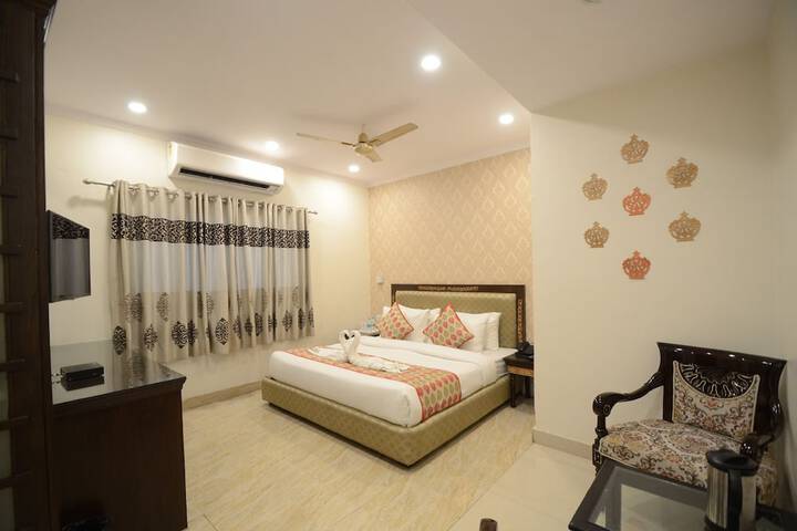 Room 16 of 31