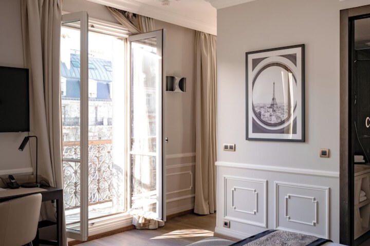 Room 15 of 66