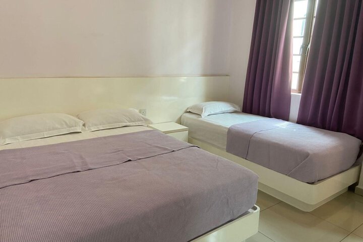 Room 15 of 27