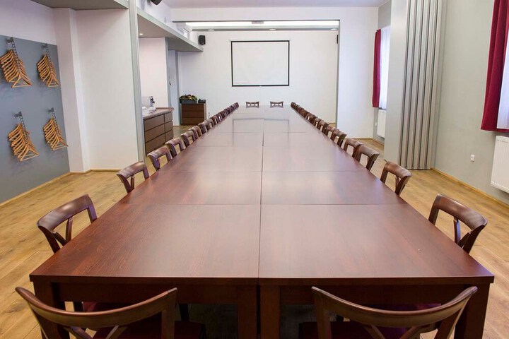 Meeting 33 of 40