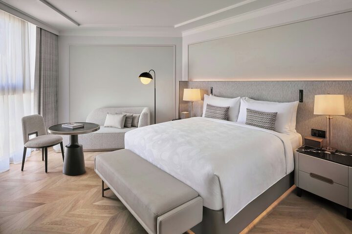 Room 17 of 55
