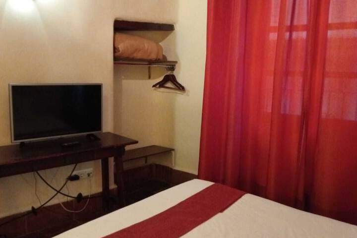 Room 34 of 93