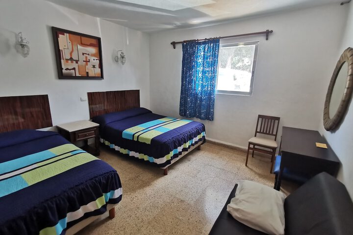 Room 19 of 66