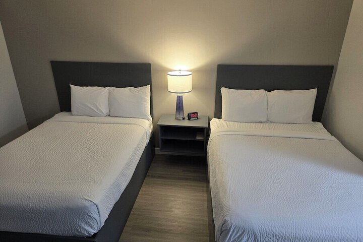 Room 36 of 63