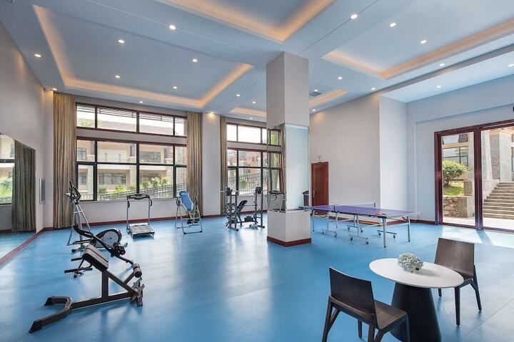 Health and Fitness 9 of 17