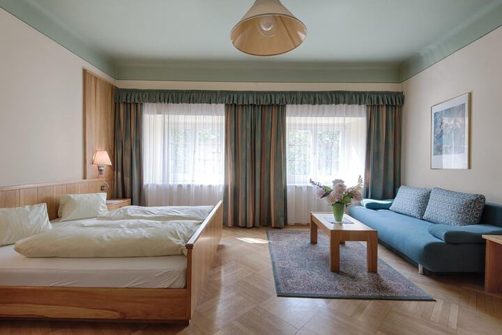 Room 15 of 57