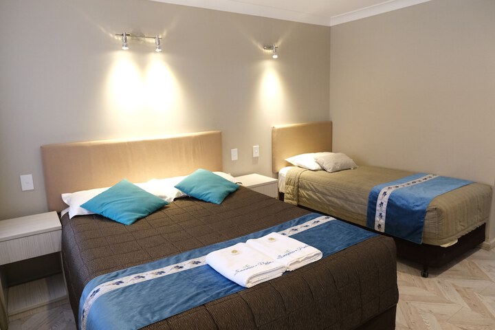Room 15 of 169