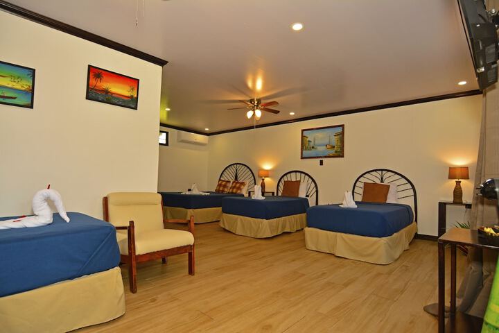 Room 3 of 38