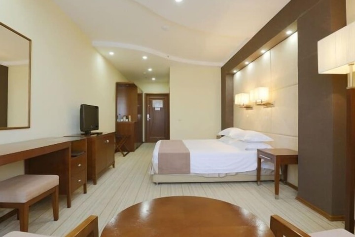 Room 31 of 74