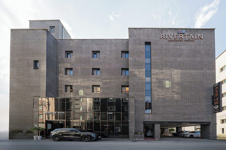 Exterior of Rivertain Hotel Gyeongju