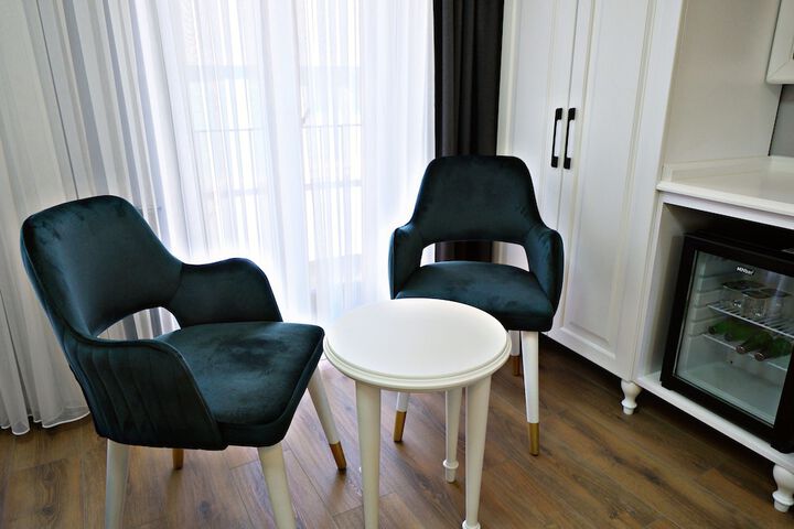 Room 14 of 42