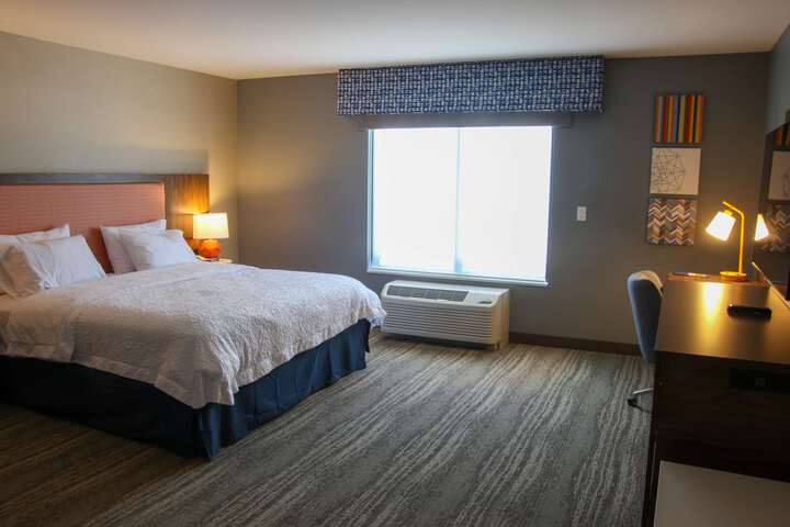 Room 180 of 204