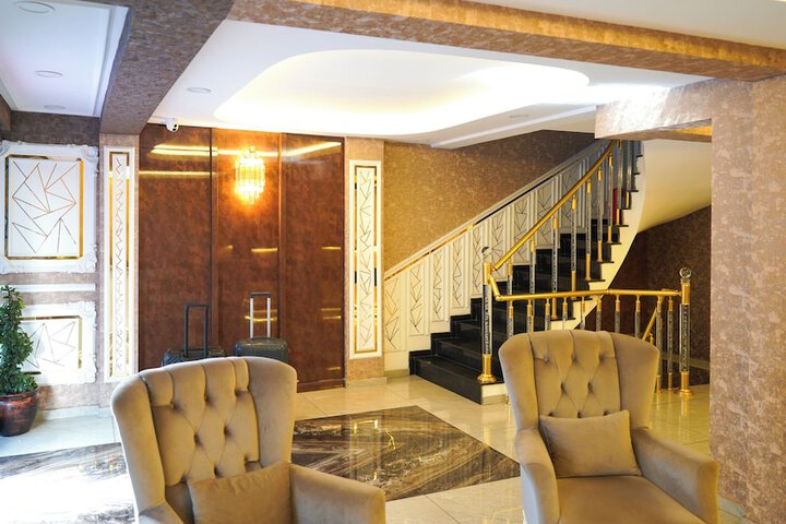 Room 14 of 31