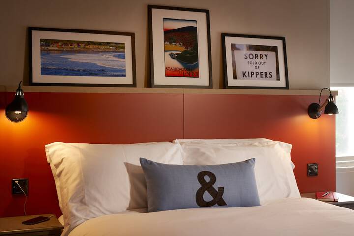 Room 7 of 60