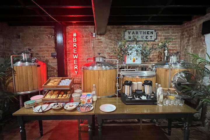Breakfast/Coffee Service 16 of 20