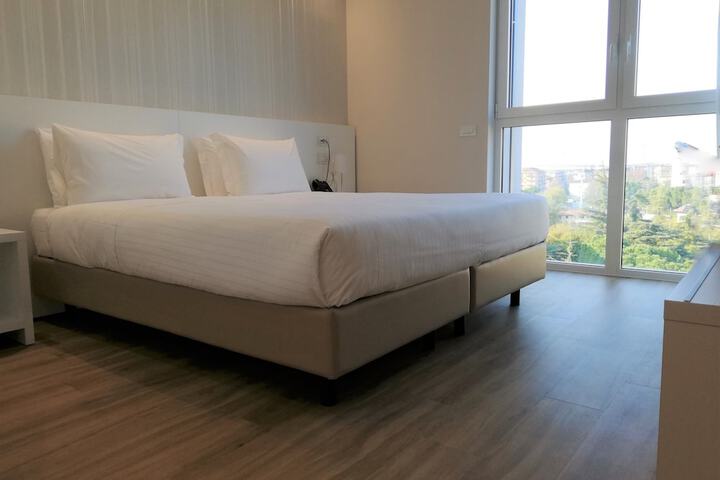 Room 11 of 47