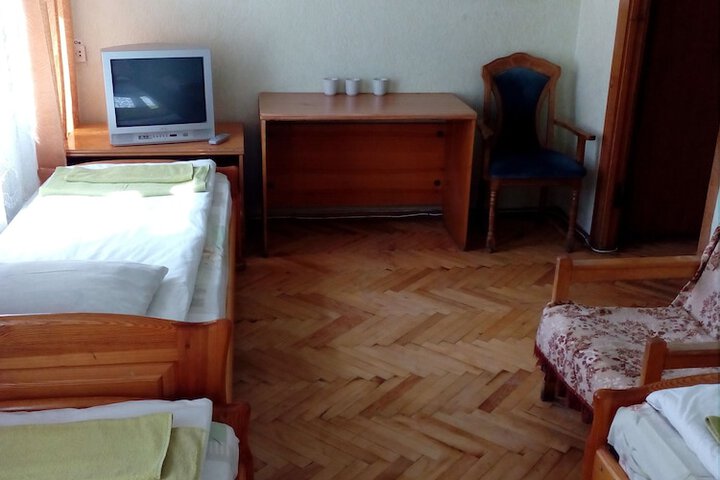 Room 14 of 21