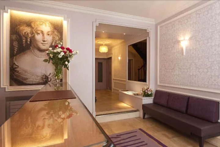 Hotel Interior 5 of 102