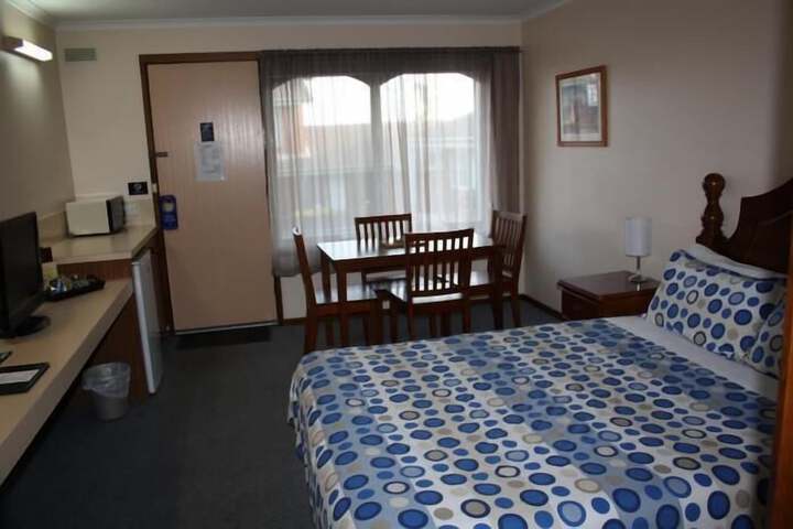 Raglan Motor Inn
