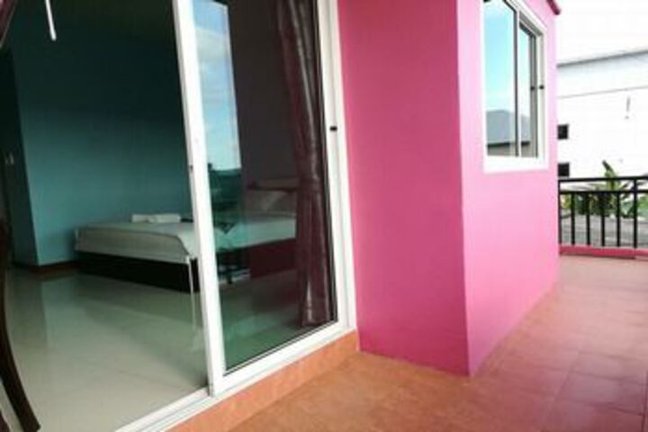 Terrace/Patio 2 of 25