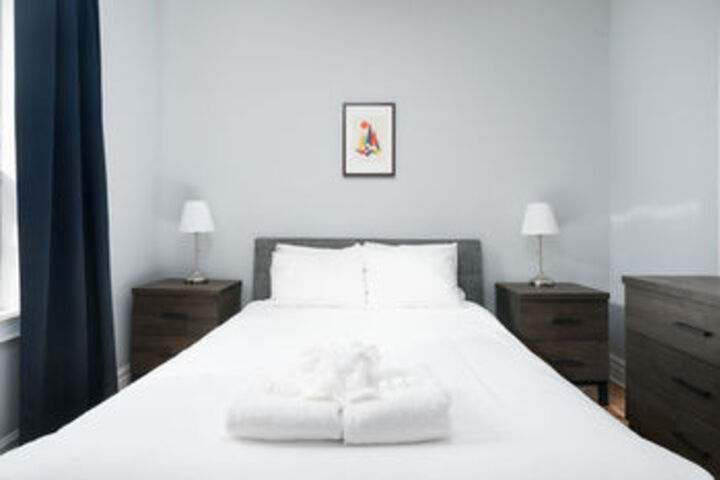 Room 10 of 24
