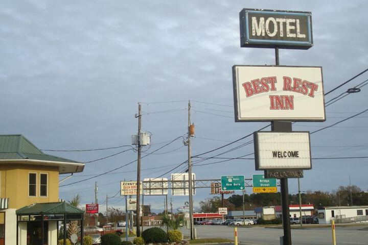 Hotel 16 of 18