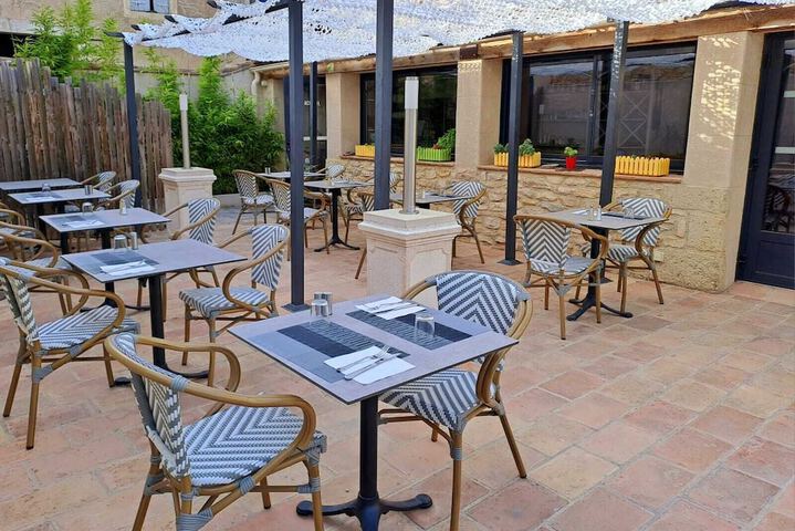 Terrace/Patio 19 of 49