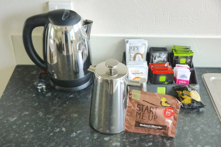 Breakfast/Coffee Service 144 of 188