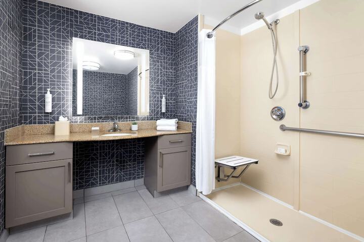 Bathroom shower