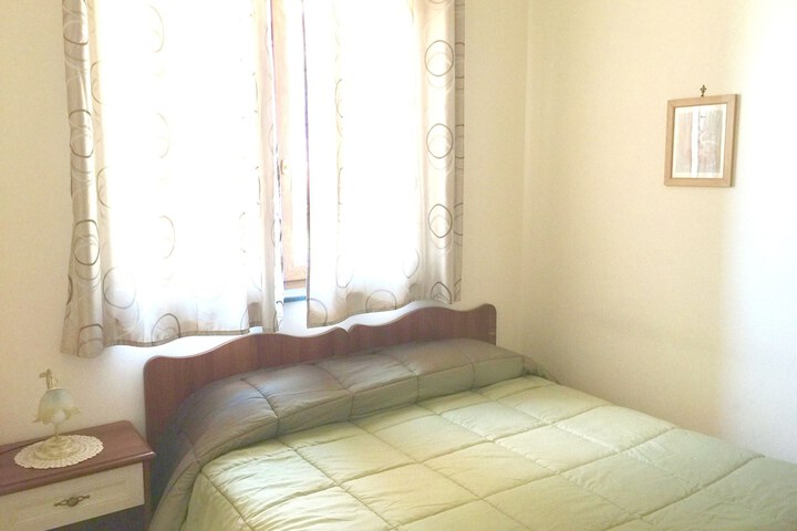 Room 24 of 240