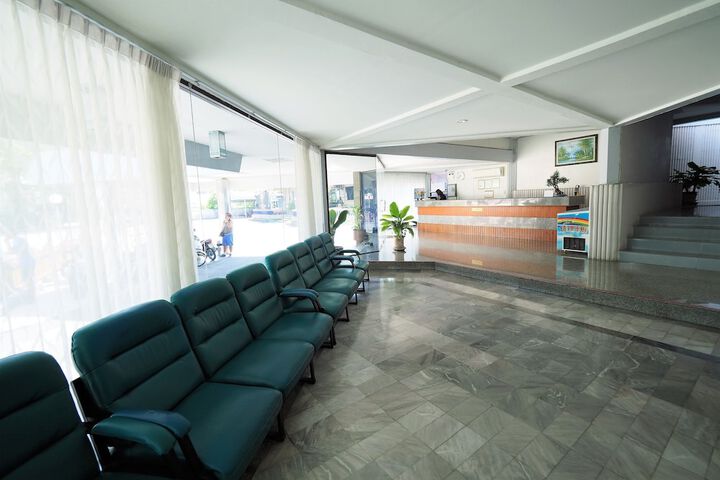 Guest Lobby