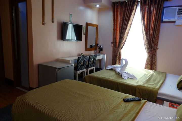 Room 46 of 104