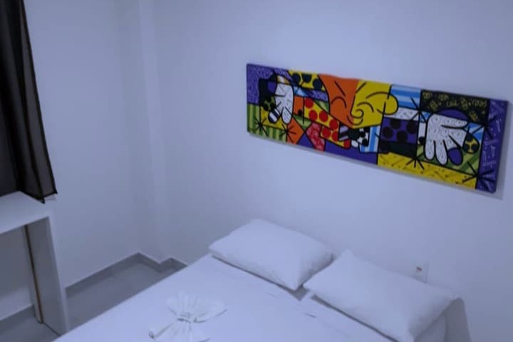 Room 7 of 65