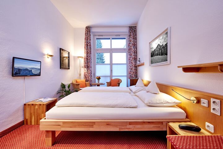 Room 7 of 57