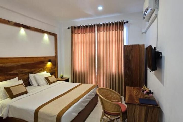 Room 6 of 22