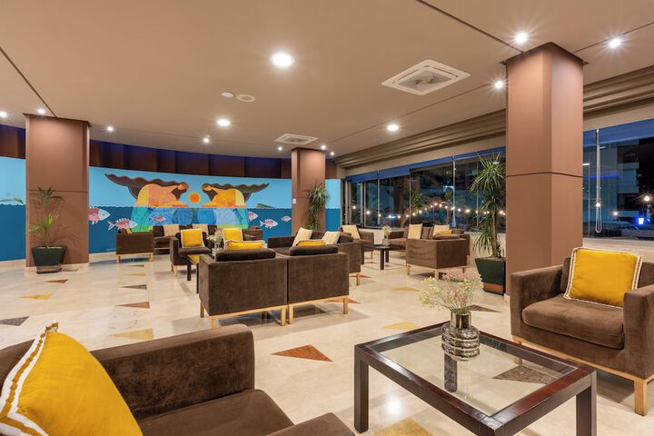 Guest Lobby