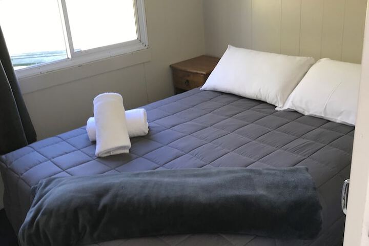 Room 16 of 87