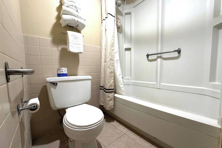 Room 20 of 27