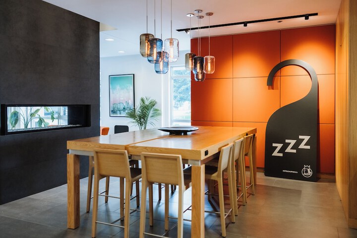 Hotel Interior 6 of 40