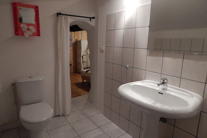 Room 30 of 57
