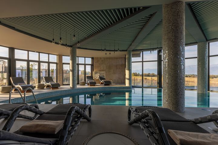 Pool 26 of 38
